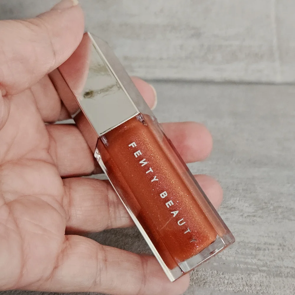 Fenty Beauty Gloss Bomb Fenty Glow Fantasy NEW